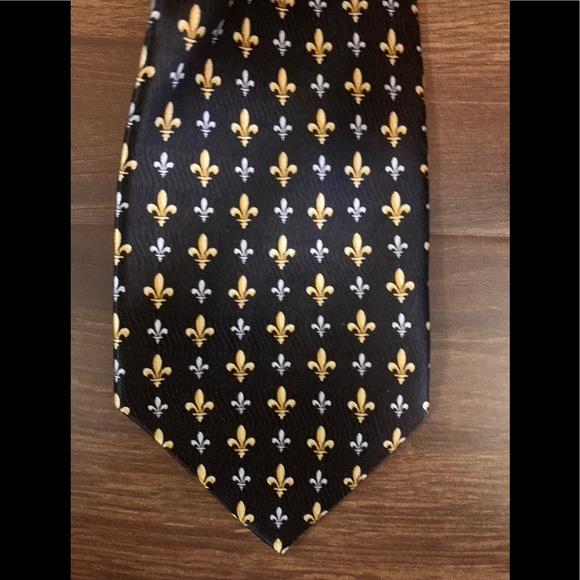 ROGER L. Paris Black 100% Silk Foulard Print Necktie - Picture 8 of 10